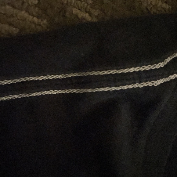 true religion tee - Picture 2 of 6